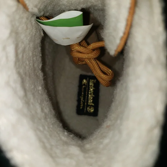 Men's Timberland 6" Premium Champion Collab Lined Boots - Picture 3 of 4
